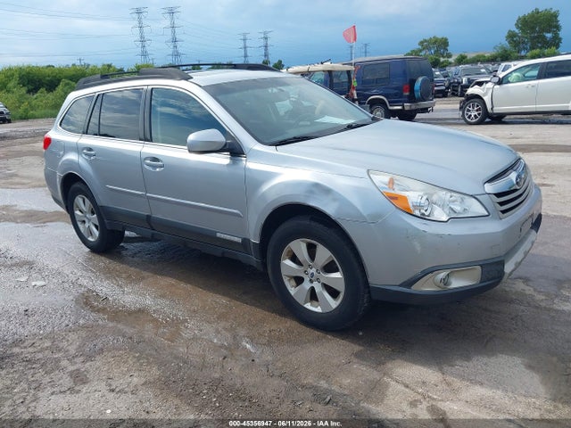Salvage Subaru Outback Image