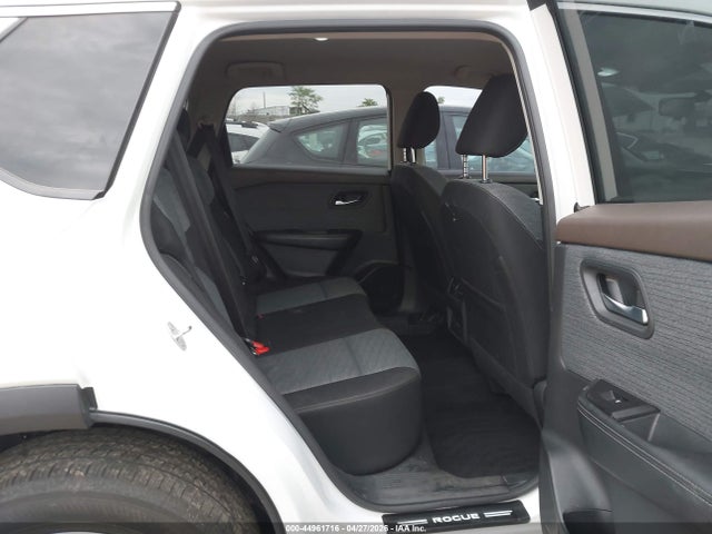 Nissan Rogue Sv Intelligent Awd