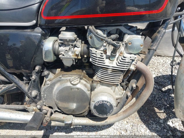 Suzuki Gs550e