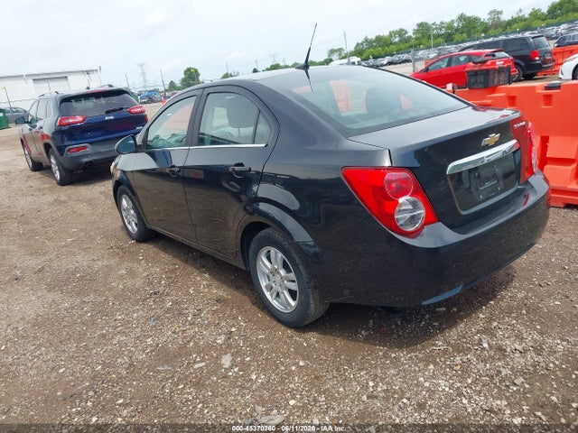 Chevrolet Sonic Lt Auto