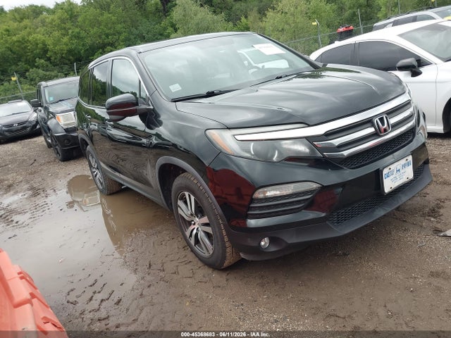 Salvage Honda Pilot Image