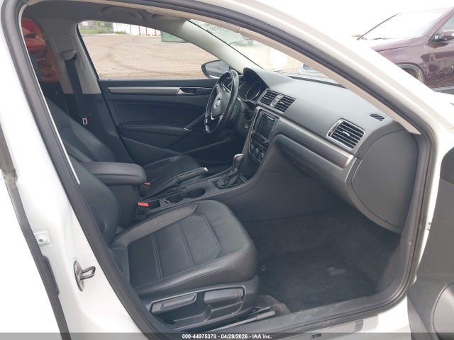 Volkswagen Passat 1.8t R-line