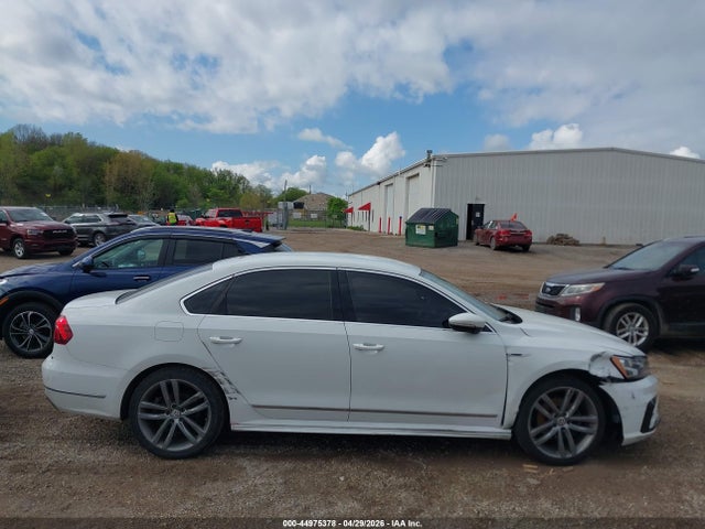 Volkswagen Passat 1.8t R-line