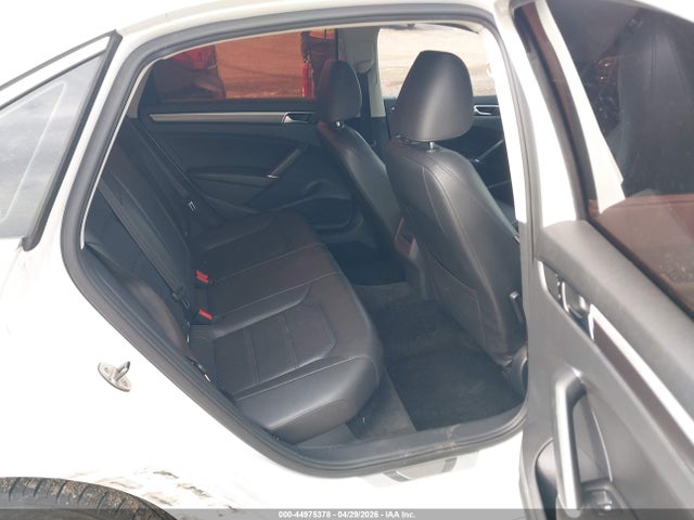 Volkswagen Passat 1.8t R-line