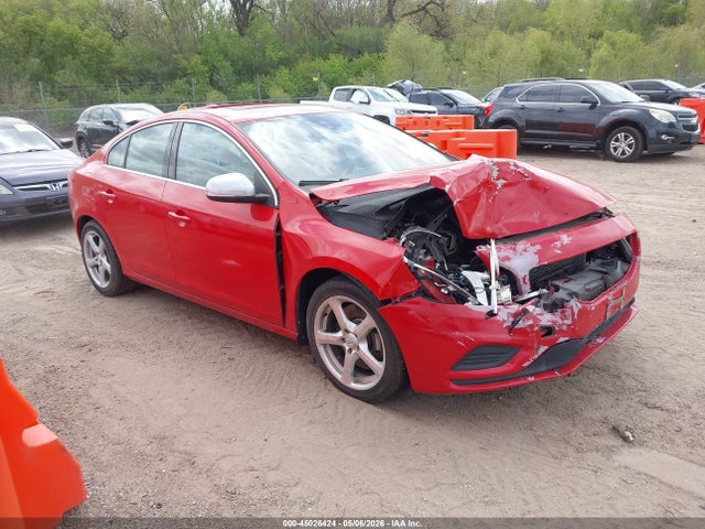 Salvage Volvo S60 Image