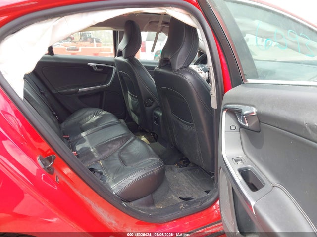 Volvo S60 T6