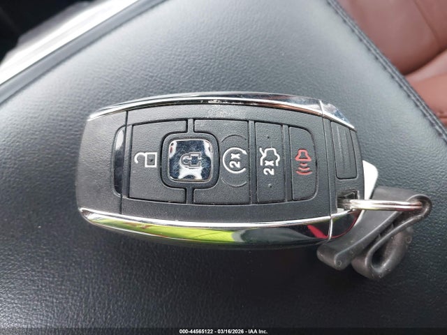Lincoln MKX Reserve