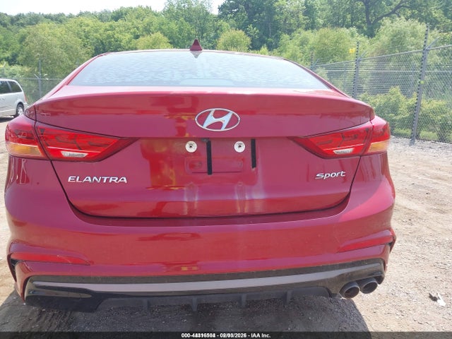 Hyundai ELANTRA Sport