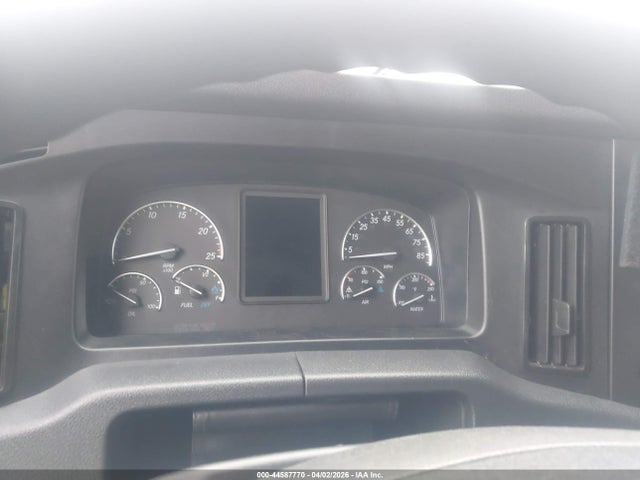 Freightliner New Cascadia 126