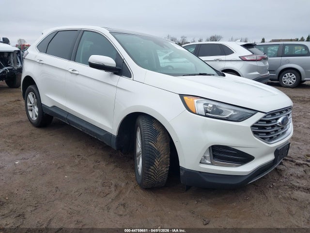Salvage Ford Edge Image