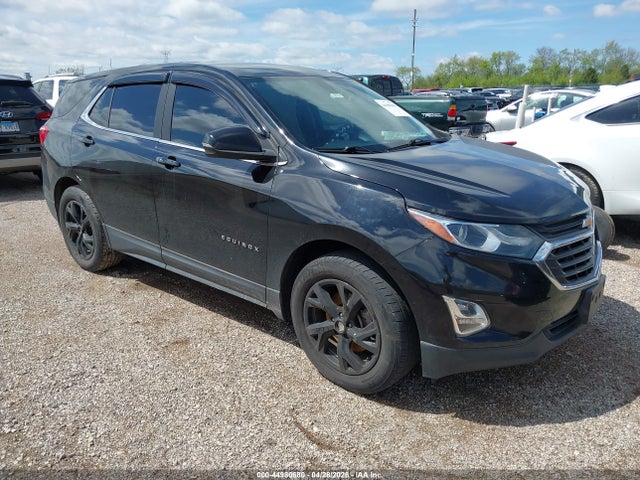 Salvage Chevrolet Equinox Image