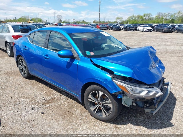 Salvage Nissan Sentra Image