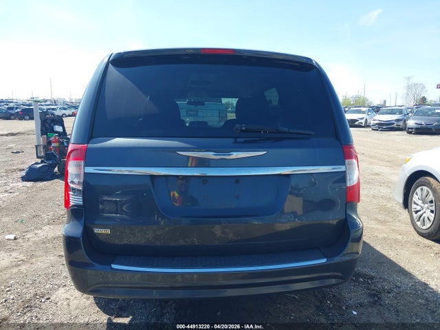 Chrysler Town & Country Touring-l
