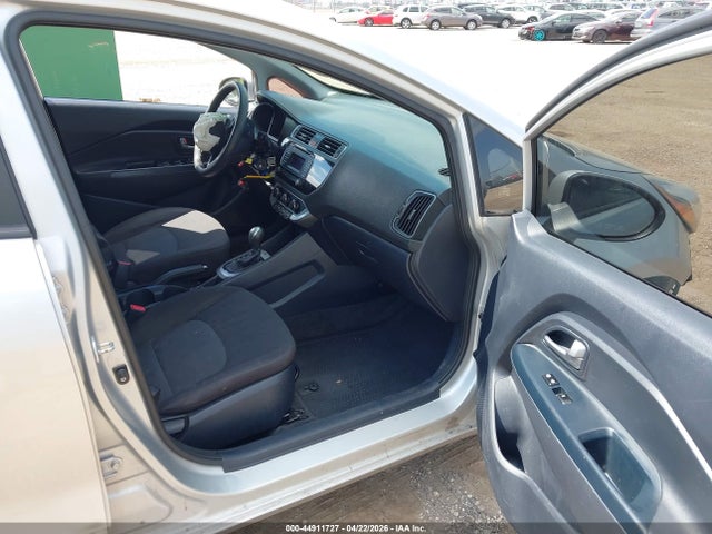 Kia Rio Lx