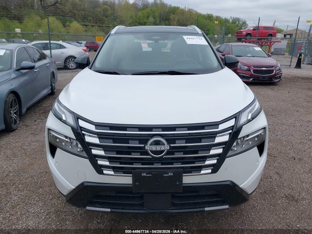 Nissan Rogue Platinum Intelligent Awd