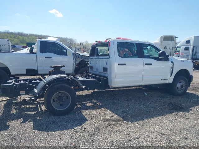 Ford F-350 Xl