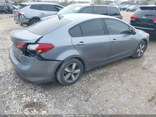 Kia Forte S