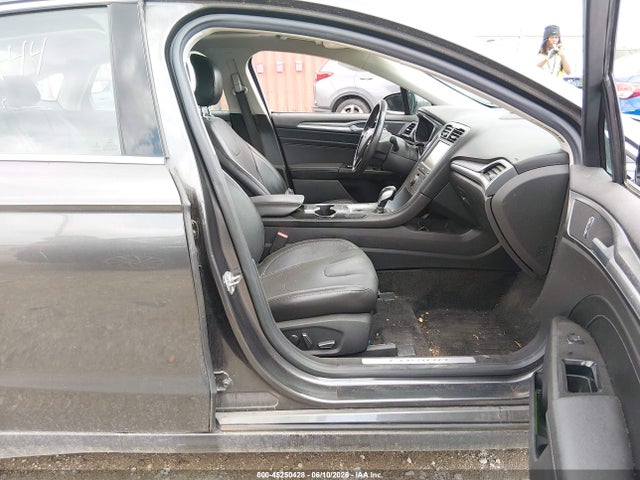 Ford Fusion Titanium