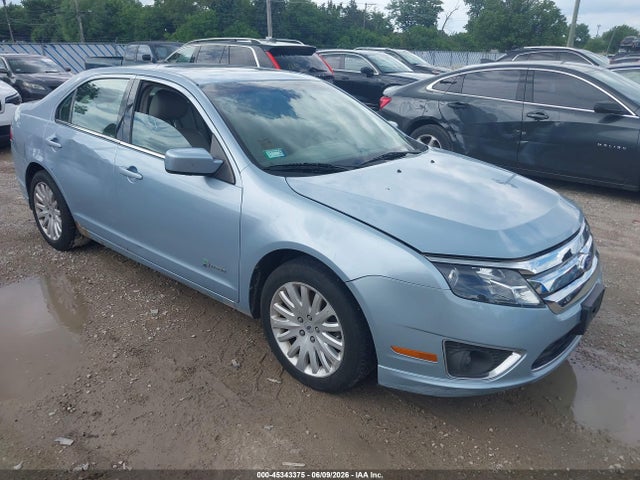 Salvage Ford Fusion Image