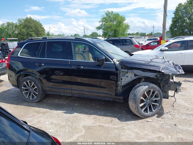 Volvo XC90 T6 Momentum