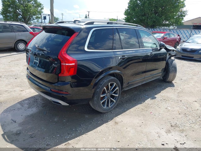 Volvo XC90 T6 Momentum