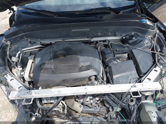 Volvo XC90 T6 Momentum