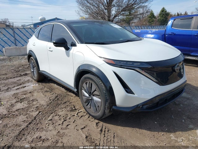 Salvage Nissan Ariya Image