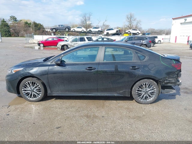 Kia Forte Gt-line