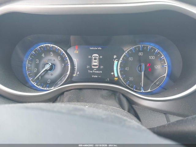 Chrysler Pacifica Touring L