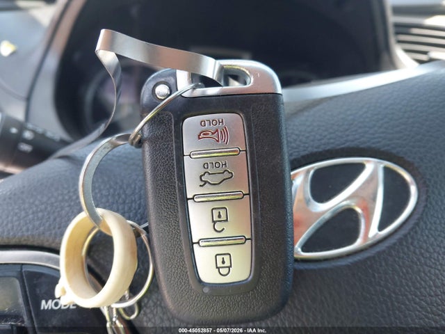 Hyundai Azera