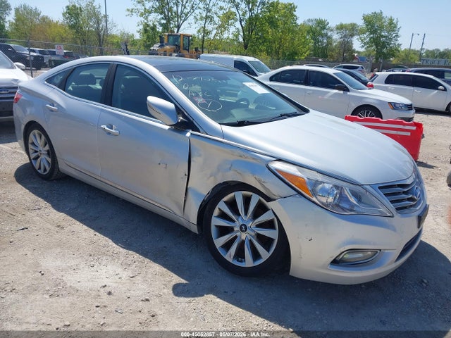 Salvage Hyundai Azera Image
