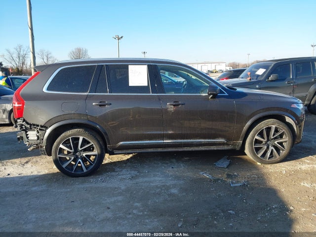 Volvo XC90 B6 Ultimate Bright Theme 6-seater