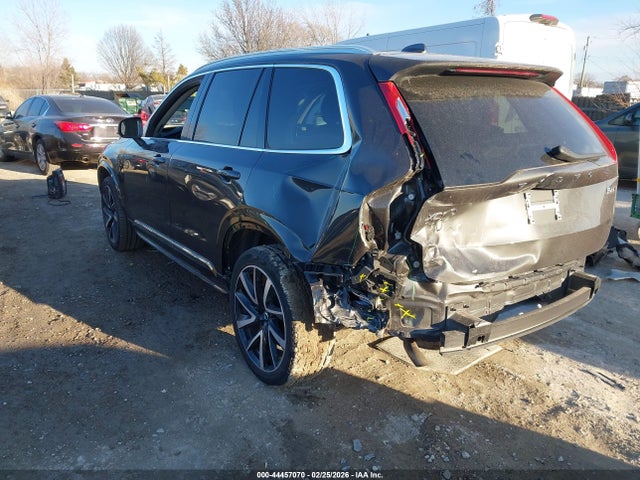 Volvo XC90 B6 Ultimate Bright Theme 6-seater