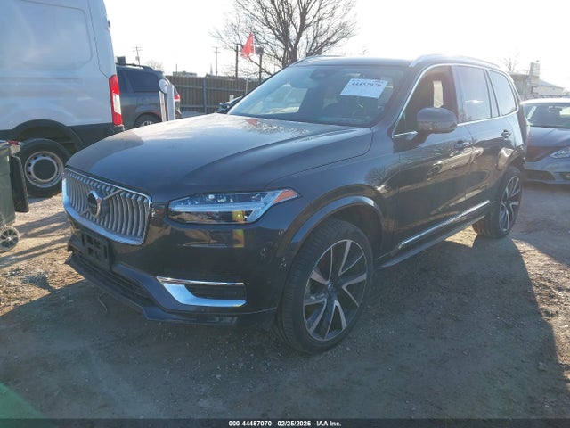 Volvo XC90 B6 Ultimate Bright Theme 6-seater