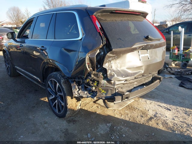 Volvo XC90 B6 Ultimate Bright Theme 6-seater