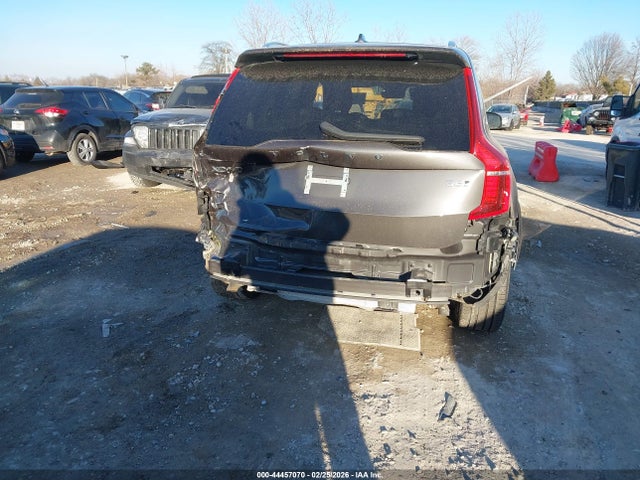 Volvo XC90 B6 Ultimate Bright Theme 6-seater