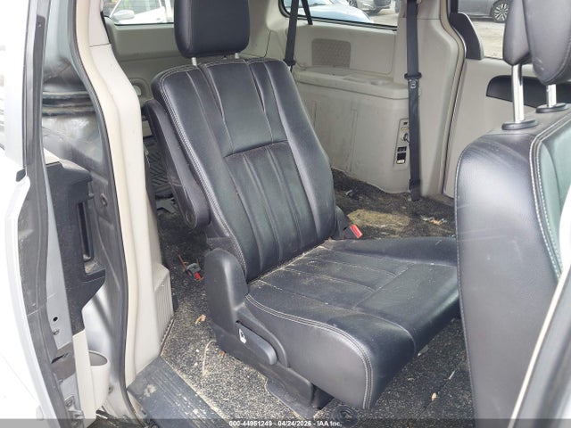 Chrysler Town & Country Touring
