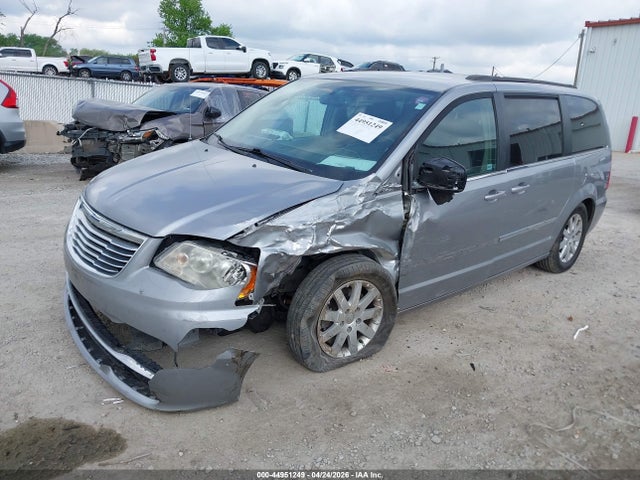 Chrysler Town & Country Touring