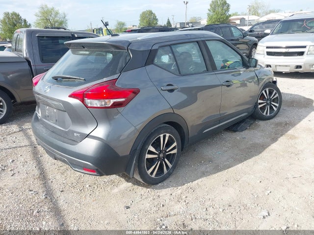 Nissan Kicks Sr