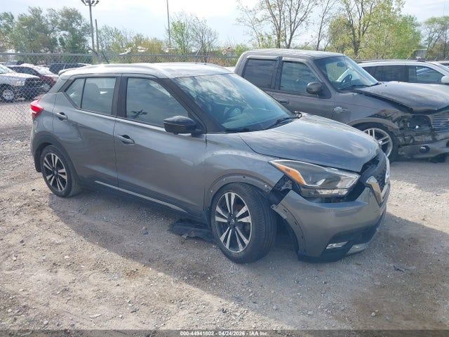 Salvage Nissan Kicks Image