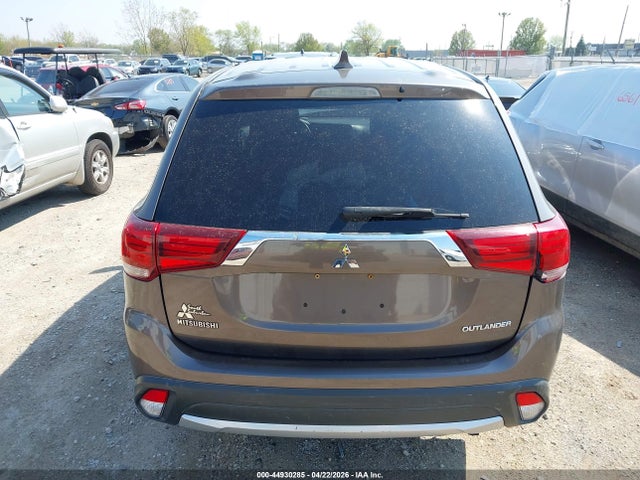 Mitsubishi Outlander Es