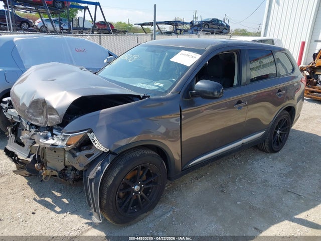 Mitsubishi Outlander Es