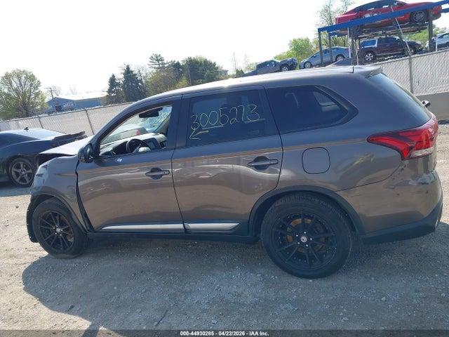 Mitsubishi Outlander Es