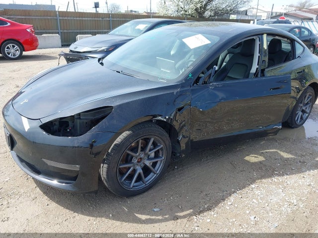 Tesla Model 3 Long Range Dual Motor All-wheel Drive