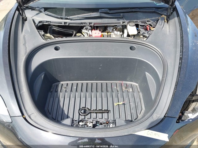 Tesla Model 3 Long Range Dual Motor All-wheel Drive
