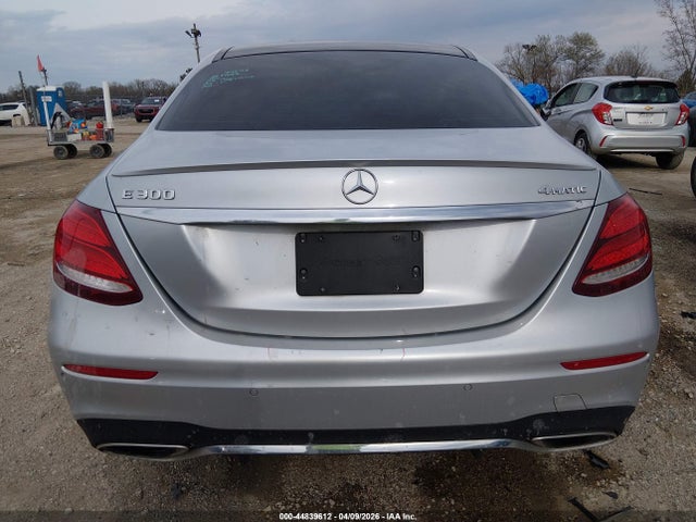 Mercedes-Benz E-Class 4matic