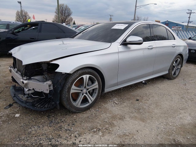 Mercedes-Benz E-Class 4matic