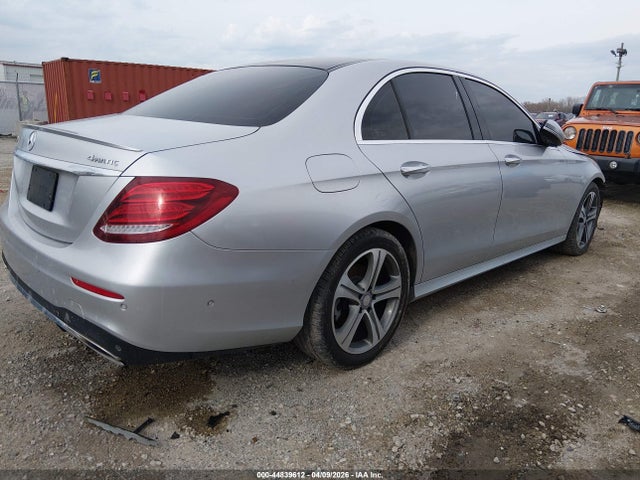 Mercedes-Benz E-Class 4matic