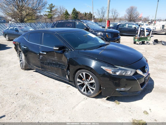 Salvage Nissan Maxima Image
