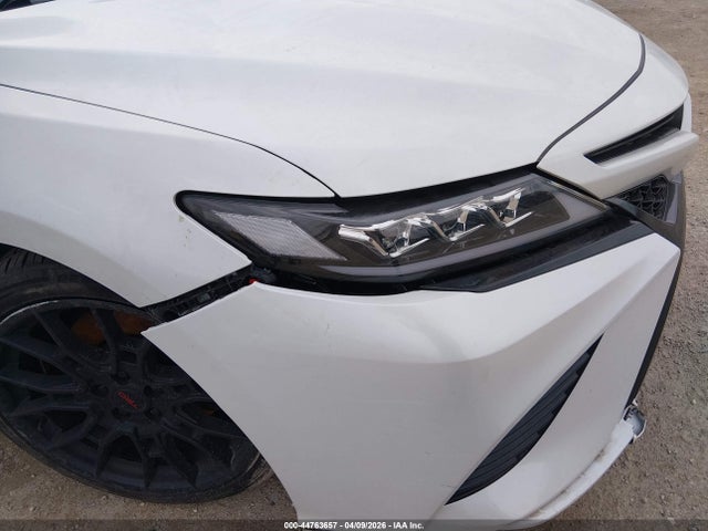 Toyota Camry Trd